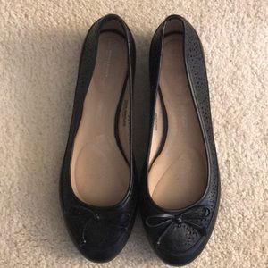 Black Leather Rockport Ballet Flats, Size 8.5